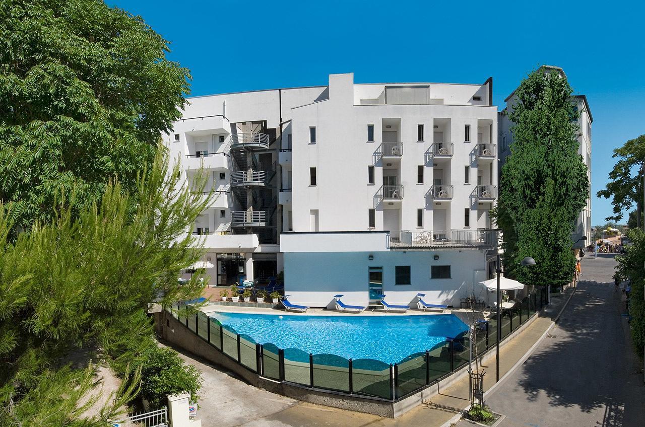 Hotel Bellevue Cattolica Eksteriør bilde
